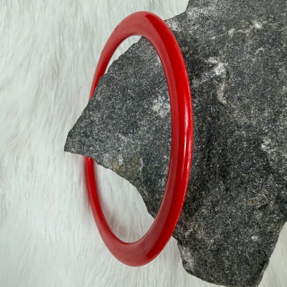 Set of Four Vintage Plastic Lucite Bangle Bracelets Red, Yellow & White